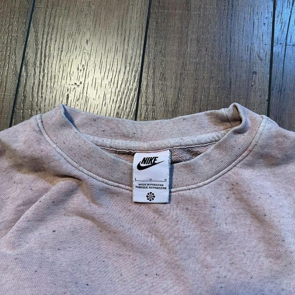Nike Club Fleece Pink Crewneck Sweatshirt size Large - Picture 4 of 6